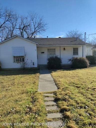Main picture of 904 Coit St