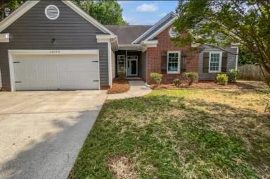 Main picture of 11103 Fox Cove Dr