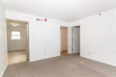 Main picture of 525 Grant Ave