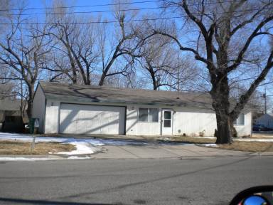 Main picture of 4122 W Douglas Ave