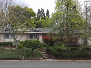 Main picture of 175 Orrin Dr