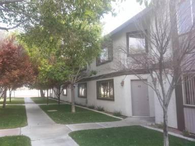 Main picture of 100 S. CRESTLINE DR UNIT 61