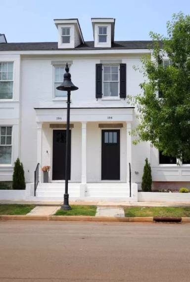 Main picture of 184 Kearny St