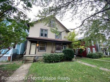 Main picture of 149 E Duncan St