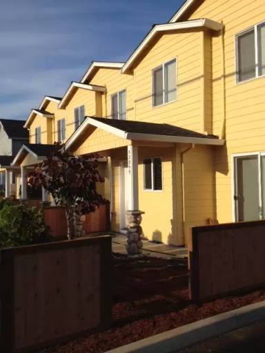 Main picture of 52353 SW 1st St