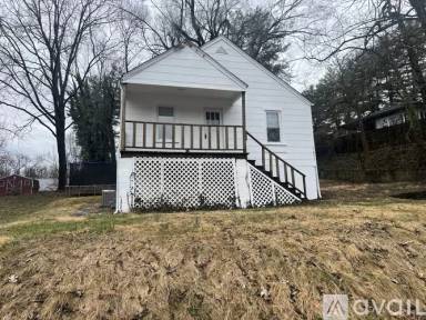 Main picture of 1805 Alexander St