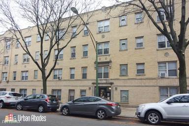 Main picture of 4756 N Maplewood Ave