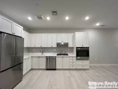 Main picture of 197 Green St