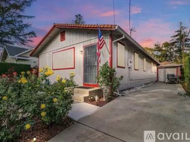 Main picture of 3773 6th Ave