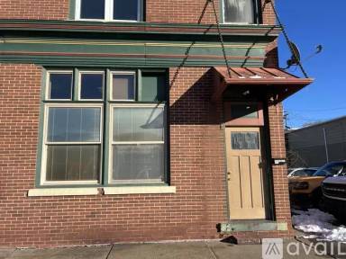 Main picture of 3 E 4th St