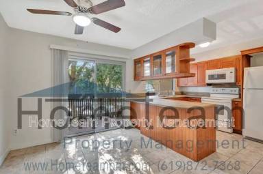 Main picture of 7954 Mission Center Ct