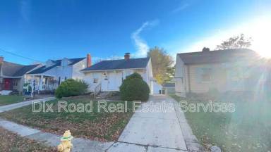 Main picture of 7111 Carnation Ave