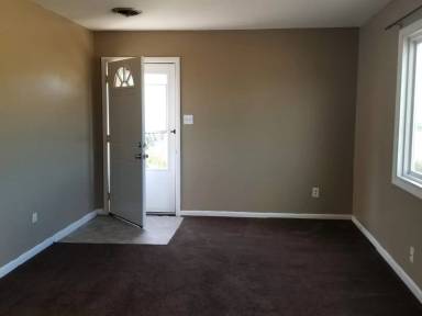 Main picture of 3535 Pierce Ave