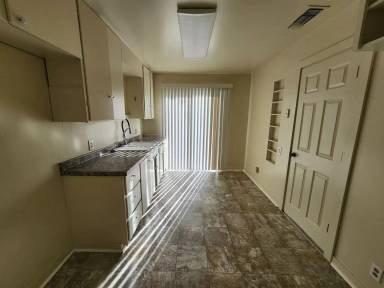 Main picture of 1114 3rd St