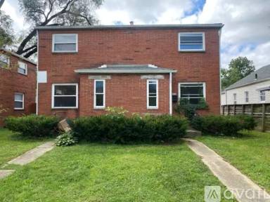 Main picture of 2889 Bellwood Ave