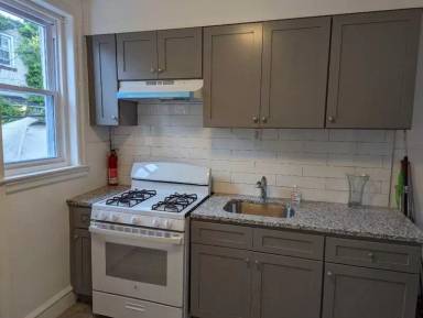 Main picture of 1741 S Conestoga St