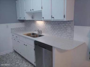 Main picture of 30 Creekside Dr