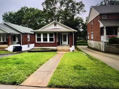 Main picture of 7667 Lindbergh Dr