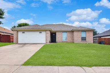 Main picture of 2606 Southwood Dr