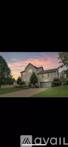 Main picture of 102 Rose Garden Ln