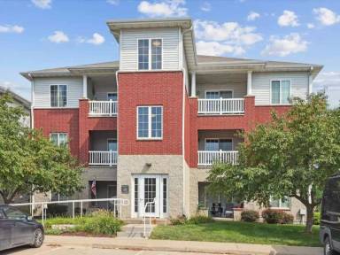 Main picture of 4331 York Pl