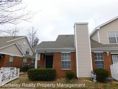 Main picture of 904 Westgate Cir