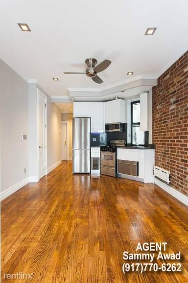 Main picture of 250 Mott St