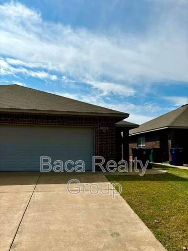 Main picture of 1324B Garden Gate Dr