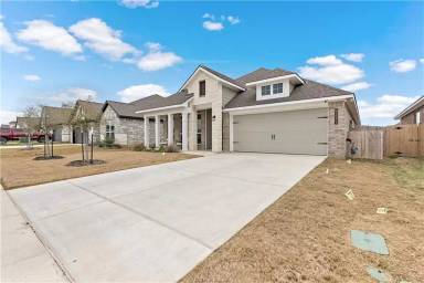 Main picture of 6221 Southern Cross Dr
