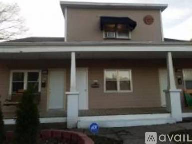 Main picture of 2818 S 22nd St
