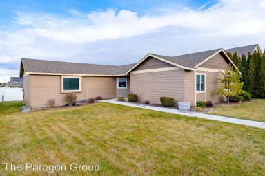 Main picture of 544 Cherokee St