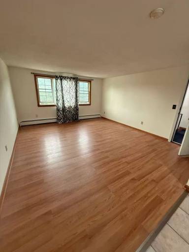 Main picture of 9 Edwards Ave