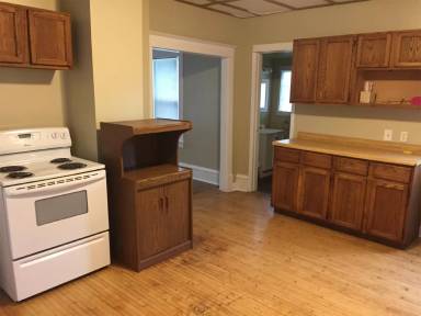 Main picture of 712 10th St NW