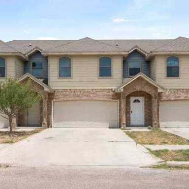Main picture of 1032 Yellow Hammer St