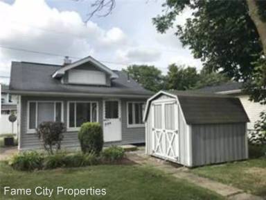 Main picture of 546 Bebb Ave SW