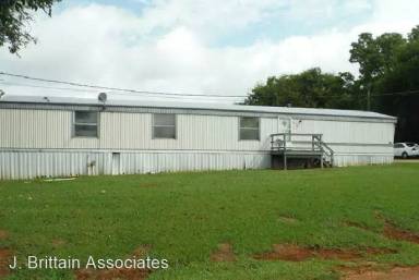 Main picture of 3521 Gladden Ln W