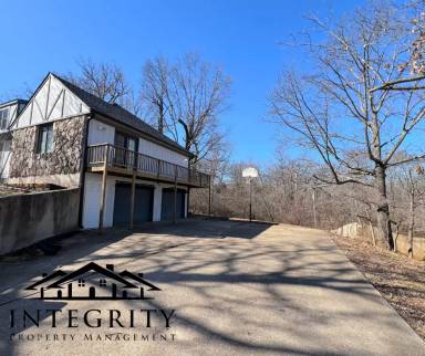 Main picture of 102 Bobby Dale Dr