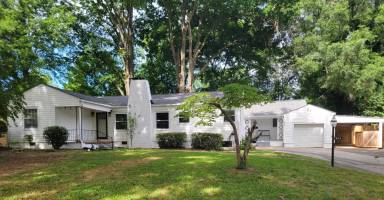 Main picture of 823 Knollwood St