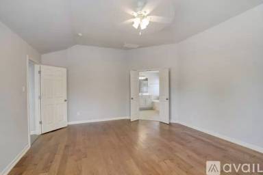 Main picture of 10819 White Oak Trace Dr