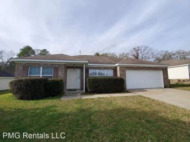 Main picture of 9013 Whispering Pines Blvd