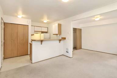 Main picture of 1003 24th St