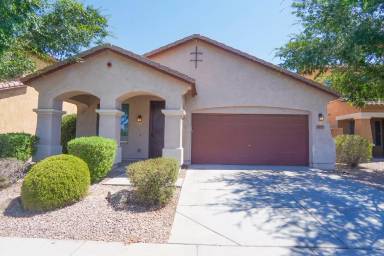 Main picture of 4027 E Karsten Dr