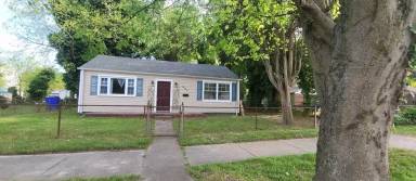 Main picture of 905 Johnstons Rd