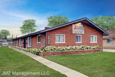 Main picture of 3921 Devon Rd