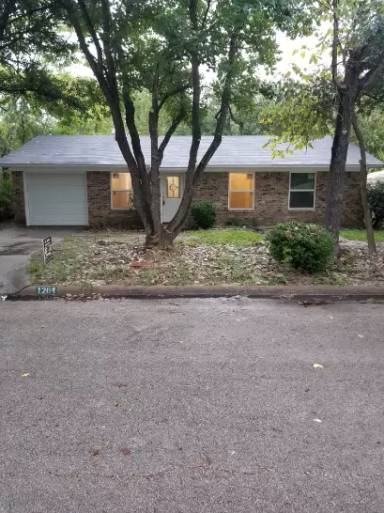 Main picture of 1204 Kennie Dr