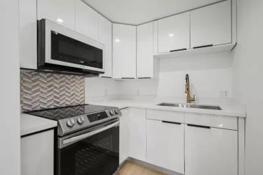 Main picture of 1139 Bellevue Ave