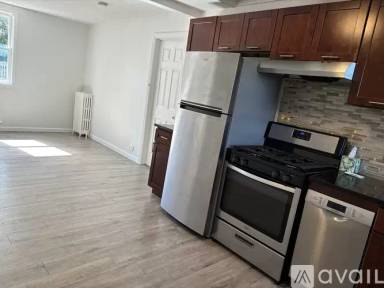 Main picture of 97 Lewis St
