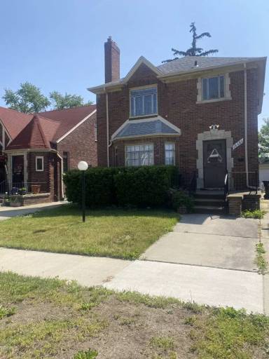 Main picture of 18680 Monica St