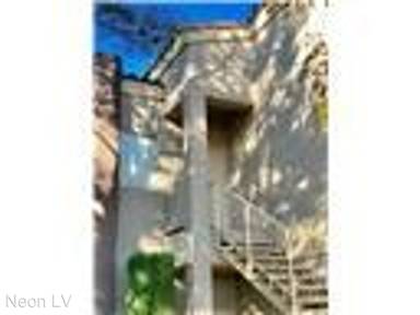 Main picture of Spanish Palms