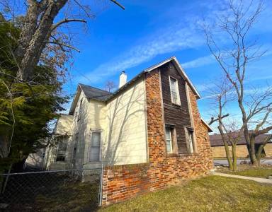 Main picture of 1436 Union St